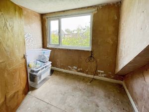 Bedroom- click for photo gallery